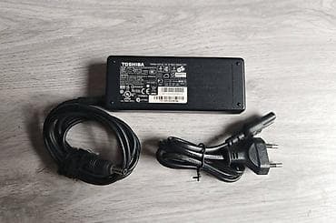 Laptop Toshiba punjac 19V 3.95A (5.5mm x 2.5mm) original 75W na lalafo.rs — 2 Laptop Toshiba punjac 19V 3.95A (5.5mm x 2.5mm) original 75W — 2