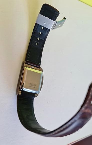 Razni muski satovi koga sta zanima neka.pita svi rade - Model na lalafo.rs — 4 Razni muski satovi koga sta zanima neka.pita svi rade - Model — 4