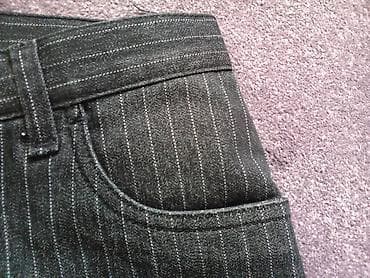Pantalone ženske, boja grafit sa tankim belim šraftama. Sastav : 70% na lalafo.rs — 5 Pantalone ženske, boja grafit sa tankim belim šraftama. Sastav : 70% — 5