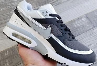 Nove. Made in Wietnam Nike dvojka. A klasa
Fixna je cena na lalafo.rs — 10 Nove. Made in Wietnam Nike dvojka. A klasa
Fixna je cena — 10