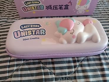 Nova prelepa pernica,sa squishy jednorogom, u kutiji na lalafo.rs — 4 Nova prelepa pernica,sa squishy jednorogom, u kutiji — 4