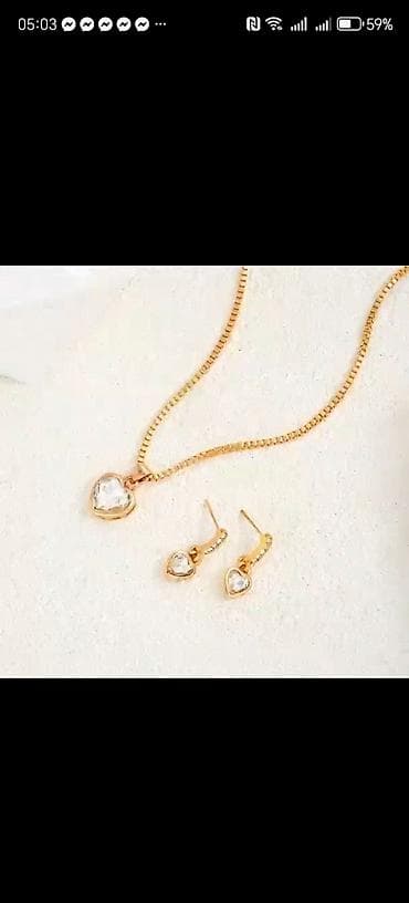 Komplet nakita – zlatna boja, motiv srca Sadrži: - Ogrlicu sa na lalafo.rs — 7 Komplet nakita – zlatna boja, motiv srca Sadrži: - Ogrlicu sa — 7