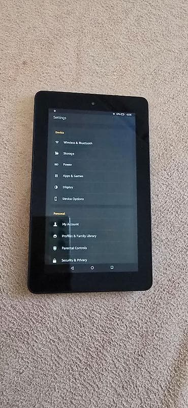 Tablet u dobrom stanju, radi. Tablet je stigao sa ostalom robom at lalafo.rs — 3 Tablet u dobrom stanju, radi. Tablet je stigao sa ostalom robom — 3