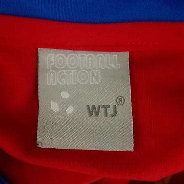 Dres španije- david villa vel. Xl marka: fa veličina: xl materijal na lalafo.rs — 8 Dres španije- david villa vel. Xl marka: fa veličina: xl materijal — 8