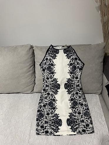 Ženska haljina B. Smart – crno‑bela, uska silueta - Mini/kratka na lalafo.rs — 1 Ženska haljina B. Smart – crno‑bela, uska silueta - Mini/kratka — 1