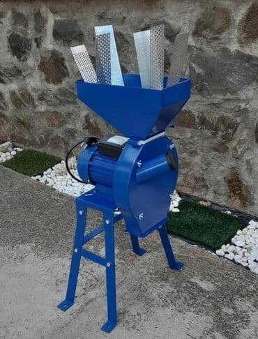 I. 12. - Mlin za kukuruz sa postoljem! - Izuzetno kvalitetan mlin za na lalafo.rs I. 12. - Mlin za kukuruz sa postoljem! - Izuzetno kvalitetan mlin za