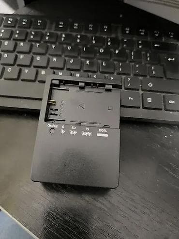 Canon LC-E6E Punjac za LP-E6 bateriju ⚡🔋 Opis proizvoda: Ovaj punjač na lalafo.rs — 5 Canon LC-E6E Punjac za LP-E6 bateriju ⚡🔋 Opis proizvoda: Ovaj punjač — 5