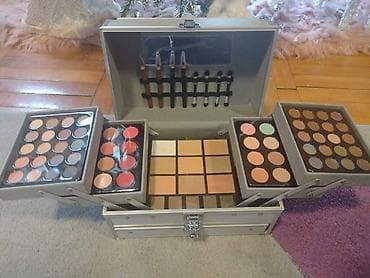 ❤❤🔥Profesionalni Komplet kofer sa sminkom, odlican kvalitet sminke na lalafo.rs — 8 ❤❤🔥Profesionalni Komplet kofer sa sminkom, odlican kvalitet sminke — 8