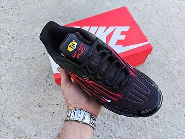 Nike Air Max Plus (TN) patike – crno/crveno-plava šema boja - Model at lalafo.rs — 2 Nike Air Max Plus (TN) patike – crno/crveno-plava šema boja - Model — 2
