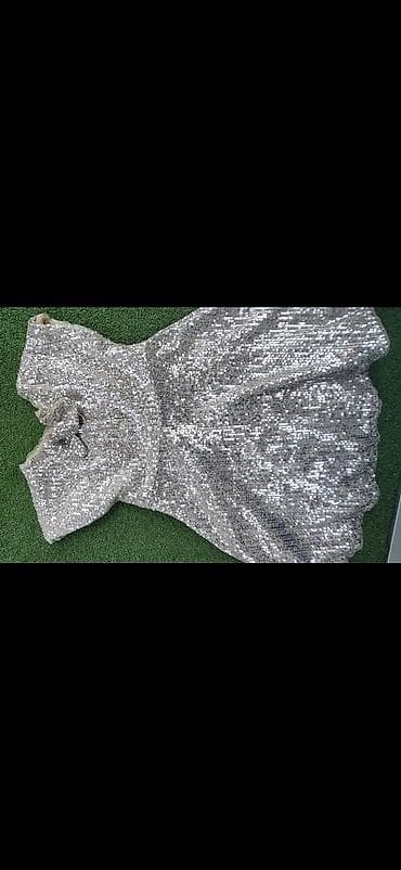 Zara decija haljina zlatna vel 6-8 na lalafo.rs — 2 Zara decija haljina zlatna vel 6-8 — 2