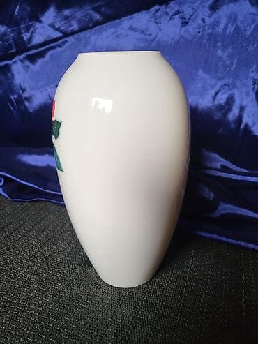 Vaza nova Creidlitz porcelan Bavaria iz 1913 do 1980.godine na lalafo.rs — 3 Vaza nova Creidlitz porcelan Bavaria iz 1913 do 1980.godine — 3