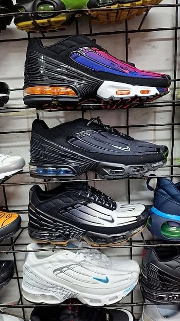 Trainers: 03. patike orginal sa kutijom 41 do 46 5599 din🌸🌸 at lalafo.rs — 5 Trainers: 03. patike orginal sa kutijom 41 do 46 5599 din🌸🌸 — 5