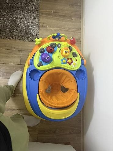 Bebi hodalica/aktiviti centar sa muzikom i igračkama chicco kupljen na lalafo.rs — 4 Bebi hodalica/aktiviti centar sa muzikom i igračkama chicco kupljen — 4