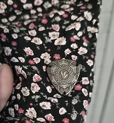 Haljina sa cvetnim printom - Crna podloga sa sitnim belim i roze na lalafo.rs — 4 Haljina sa cvetnim printom - Crna podloga sa sitnim belim i roze — 4