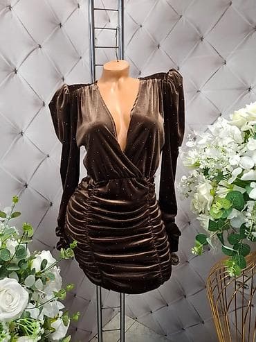 Elegantna ženska mini haljina od baršuna sa sjajnim mikro-cirkonima na lalafo.rs — 3 Elegantna ženska mini haljina od baršuna sa sjajnim mikro-cirkonima — 3