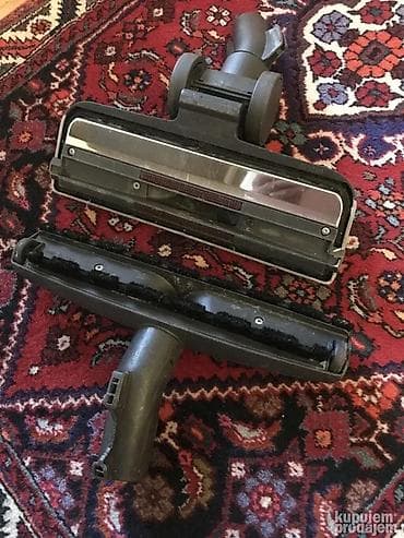 Classic Vacuum Cleaners: Original Miele papuce mali nastavci creva teleskopske cevke at lalafo.rs — 4 Classic Vacuum Cleaners: Original Miele papuce mali nastavci creva teleskopske cevke — 4