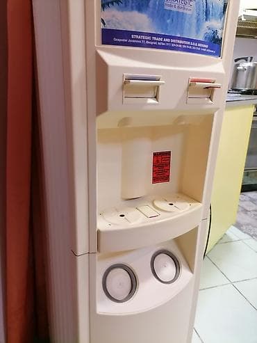 Aparat za hlađenje i zagrevanje vode vertikalni ispravan dobar na lalafo.rs — 7 Aparat za hlađenje i zagrevanje vode vertikalni ispravan dobar — 7