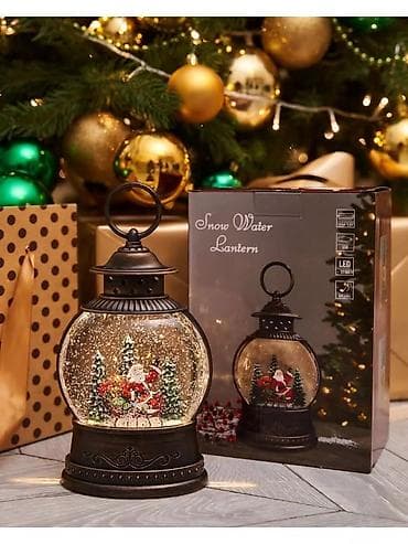 DEKORATIVNI NOVOGODIŠNjI FENjER SA DEDA MRAZOM 3000 -Fenjer ima LED na lalafo.rs DEKORATIVNI NOVOGODIŠNjI FENjER SA DEDA MRAZOM 3000 -Fenjer ima LED