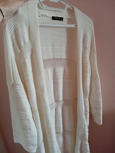 Prelep kardigan, obučen jednom ili dvaput, boja prljavo bela na lalafo.rs — 9 Prelep kardigan, obučen jednom ili dvaput, boja prljavo bela — 9