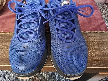 Nike patike vel 40 sa malim oštećenjima vidljivi na slikama na lalafo.rs — 5 Nike patike vel 40 sa malim oštećenjima vidljivi na slikama — 5