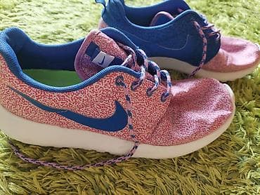 Nike patike bez osetecenja broj 38 za vise informacija posaljite na lalafo.rs — 3 Nike patike bez osetecenja broj 38 za vise informacija posaljite — 3