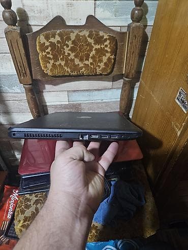 HP 15 odlican i ocuvan laptop sarke malo labave ali drzi i nesmeta pri na lalafo.rs — 3 HP 15 odlican i ocuvan laptop sarke malo labave ali drzi i nesmeta pri — 3