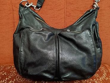 LIEBESKIND Berlin – crna kožna torba preko ramena. Kao nova, bez na lalafo.rs — 1 LIEBESKIND Berlin – crna kožna torba preko ramena. Kao nova, bez — 1