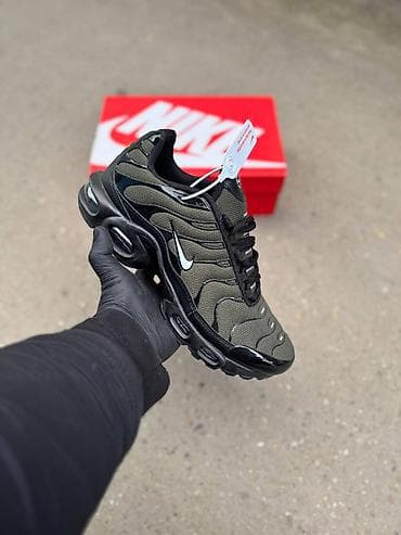 Nike air max tn patike A klasa NOVO Novo Brojevi 41 do 46 fb Moja na lalafo.rs Nike air max tn patike A klasa NOVO Novo Brojevi 41 do 46 fb Moja