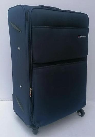 Travel suitcases and bags: Putna torba marke Reddy Wenge u tamnoplavoj boji, izrađena od at lalafo.rs — 7 Travel suitcases and bags: Putna torba marke Reddy Wenge u tamnoplavoj boji, izrađena od — 7