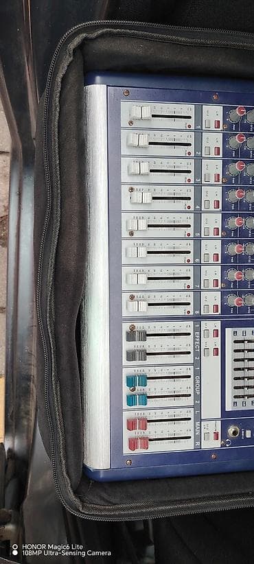 Martin Wisman PMF-800 MK2 profesionalni aktivni mikser - 8 mono na lalafo.rs — 8 Martin Wisman PMF-800 MK2 profesionalni aktivni mikser - 8 mono — 8