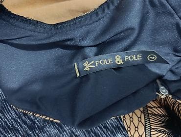 kom sa etiketom: Haljina POLE & POLE - Model: uska, midi dužina - Kroj: duboki V at lalafo.rs — 4 kom sa etiketom: Haljina POLE & POLE - Model: uska, midi dužina - Kroj: duboki V — 4