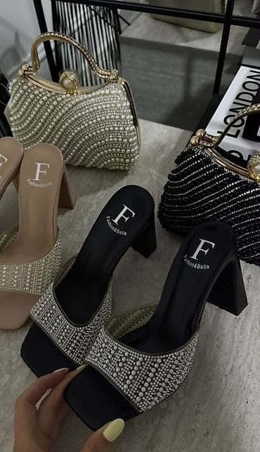Flat shoes: Elegantne ženske sandale s kristalima – model s kvadratnim vrhom i at lalafo.rs — 4 Flat shoes: Elegantne ženske sandale s kristalima – model s kvadratnim vrhom i — 4
