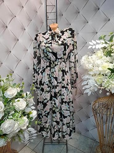 Ženska midi haljina sa cvetnim printom - Model: duga midi haljina sa na lalafo.rs Ženska midi haljina sa cvetnim printom - Model: duga midi haljina sa