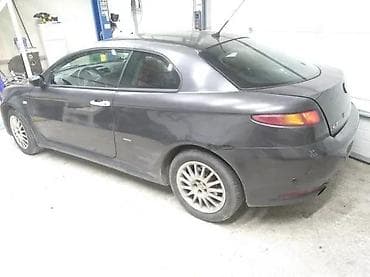 Car Parts: Alfa Romeo GT branik zadnji kod boje 639. Alfa Romeo GT branik zadnji at lalafo.rs — 2 Car Parts: Alfa Romeo GT branik zadnji kod boje 639. Alfa Romeo GT branik zadnji — 2