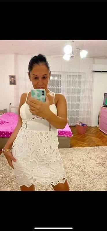 pantalone butiku ali: Potpuno nova haljina sa etiketom, kupljena jis davno u Italijanskom na lalafo.rs — 1 pantalone butiku ali: Potpuno nova haljina sa etiketom, kupljena jis davno u Italijanskom — 1