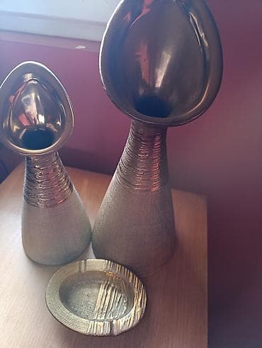 Vases and pots: Komplet
licno preuzimanje Bg Banjica at lalafo.rs — 1 Vases and pots: Komplet
licno preuzimanje Bg Banjica — 1