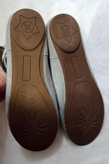 Baletanke srebrne za devojčice veličina 34 nošene kratko preudobne na lalafo.rs — 9 Baletanke srebrne za devojčice veličina 34 nošene kratko preudobne — 9