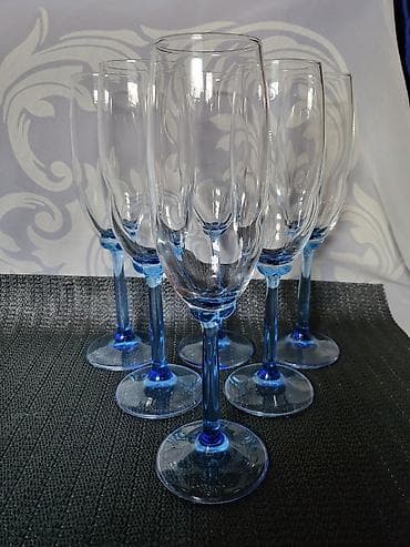 Case za vino,Bormioli Rocco kristalno staklo 80te. Case komada 6 u na lalafo.rs — 10 Case za vino,Bormioli Rocco kristalno staklo 80te. Case komada 6 u — 10