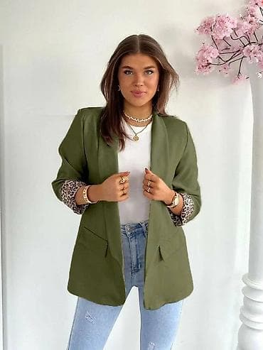 Ženski blejzer sa leopard postavom na manžetnama - Kroj: duži, ravnog na lalafo.rs — 3 Ženski blejzer sa leopard postavom na manžetnama - Kroj: duži, ravnog — 3