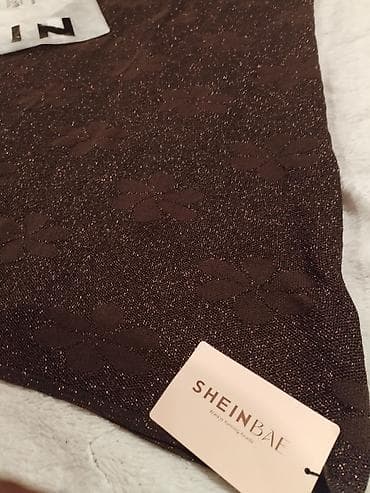 Nova shein suknja, naznacena velicina M na lalafo.rs — 3 Nova shein suknja, naznacena velicina M — 3