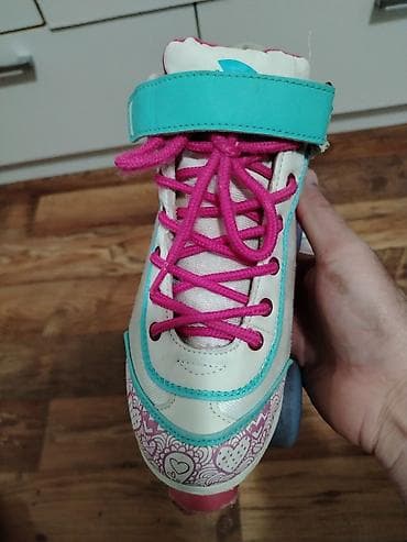 Rosule broj 35-36 - Tip: klasični roleri sa četiri točka (po dva at lalafo.rs — 6 Rosule broj 35-36 - Tip: klasični roleri sa četiri točka (po dva — 6