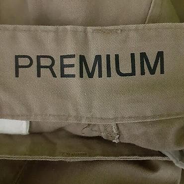 Britches and shorths color - Brown at lalafo.rs — 8 Britches and shorths color - Brown — 8