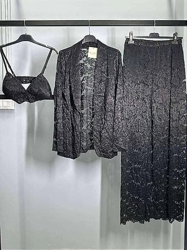 Elegantni ženski trodelni komplet – crna čipka - Sastav kompleta na lalafo.rs — 2 Elegantni ženski trodelni komplet – crna čipka - Sastav kompleta — 2