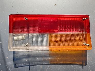 Transport: Staklo levo i desno stop lampe Lada 2107 Riva. Obelezena L4, D4. Novo at lalafo.rs — 8 Transport: Staklo levo i desno stop lampe Lada 2107 Riva. Obelezena L4, D4. Novo — 8