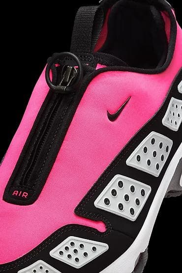 Nike Air Max SNDR "Hyper Pink and
Black" br.40,5 cm 26 NOVO
FZ na lalafo.rs — 3 Nike Air Max SNDR "Hyper Pink and
Black" br.40,5 cm 26 NOVO
FZ — 3