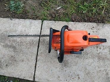 Ispravna, Pali i radi u leru. Nece da primi gas. Karburator treba na lalafo.rs — 2 Ispravna, Pali i radi u leru. Nece da primi gas. Karburator treba — 2