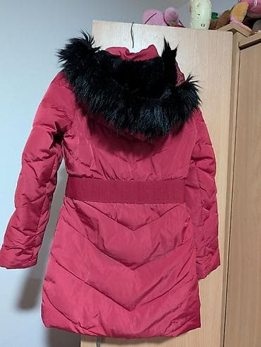 Decija jakna, veoma dobro ocuvana. Dostupna u dve velicine. 134 i 146 na lalafo.rs — 2 Decija jakna, veoma dobro ocuvana. Dostupna u dve velicine. 134 i 146 — 2