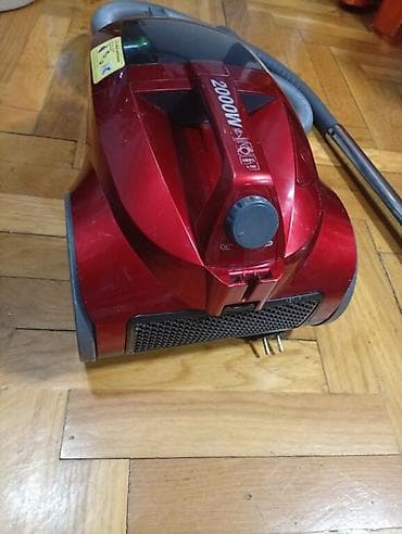 Usisivač LG 2000 w bez kese Dobar. kompletan Mogućnost dostave na lalafo.rs — 8 Usisivač LG 2000 w bez kese Dobar. kompletan Mogućnost dostave — 8