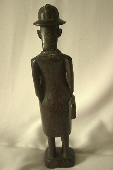 cepaci za drva: STARA AFRIČKA FIGURA DOKTORA | Stara afrička figura koja predstavlja na lalafo.rs — 4 cepaci za drva: STARA AFRIČKA FIGURA DOKTORA | Stara afrička figura koja predstavlja — 4