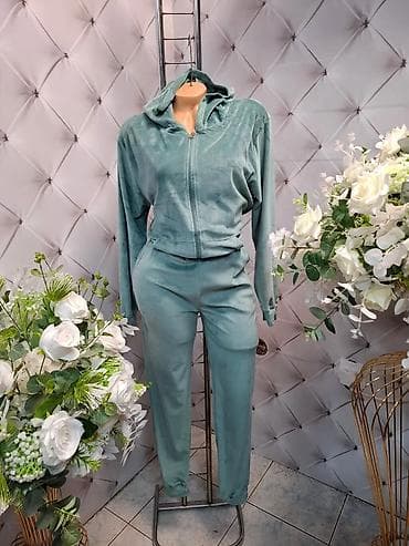 Women's Sweatsuits: ❤️❤️ plisani kompleti 2500,oo vel M/L i XL/XXL❤️❤️ at lalafo.rs — 7 Women's Sweatsuits: ❤️❤️ plisani kompleti 2500,oo vel M/L i XL/XXL❤️❤️ — 7